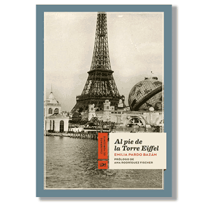 Al pie de la Torre Eiffel